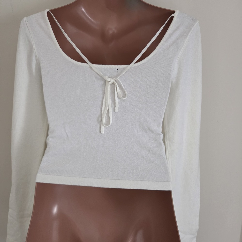 Forever 21 Cream Long Sleeve Crop Top Scoop Neck Size L - Picture 3 of 4
